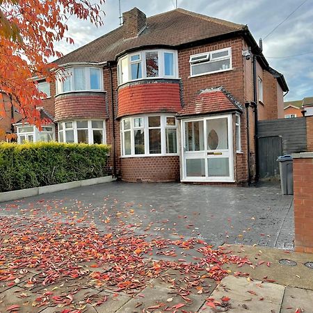 Luxurious Family Home In West Midlands Northfield Zewnętrze zdjęcie