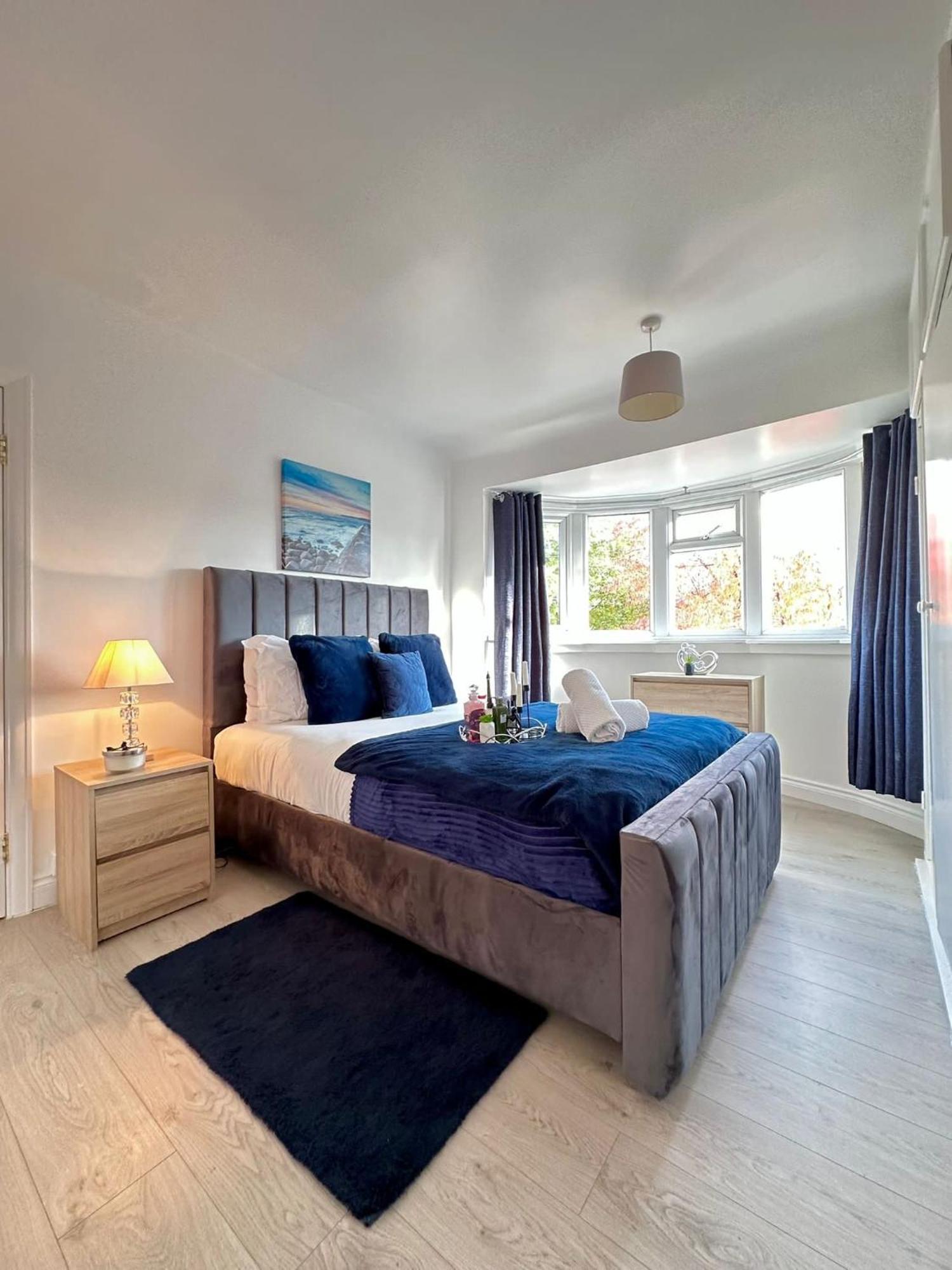 Luxurious Family Home In West Midlands Northfield Zewnętrze zdjęcie
